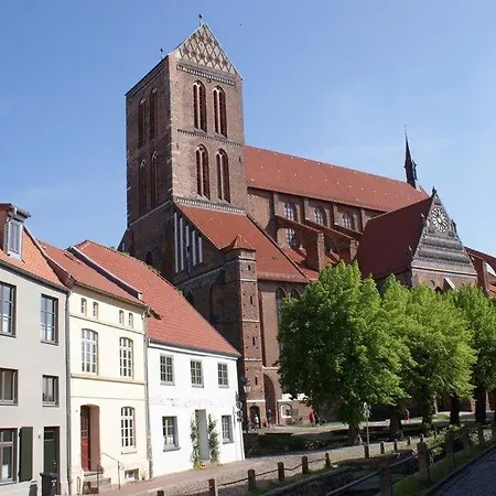 Apartment 4 An Der Klosterkirche, 2 Og Links - Abc548 Wismar
