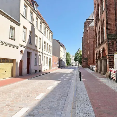 4 An Der Klosterkirche, 2 Og Links - Abc548 Wißmar